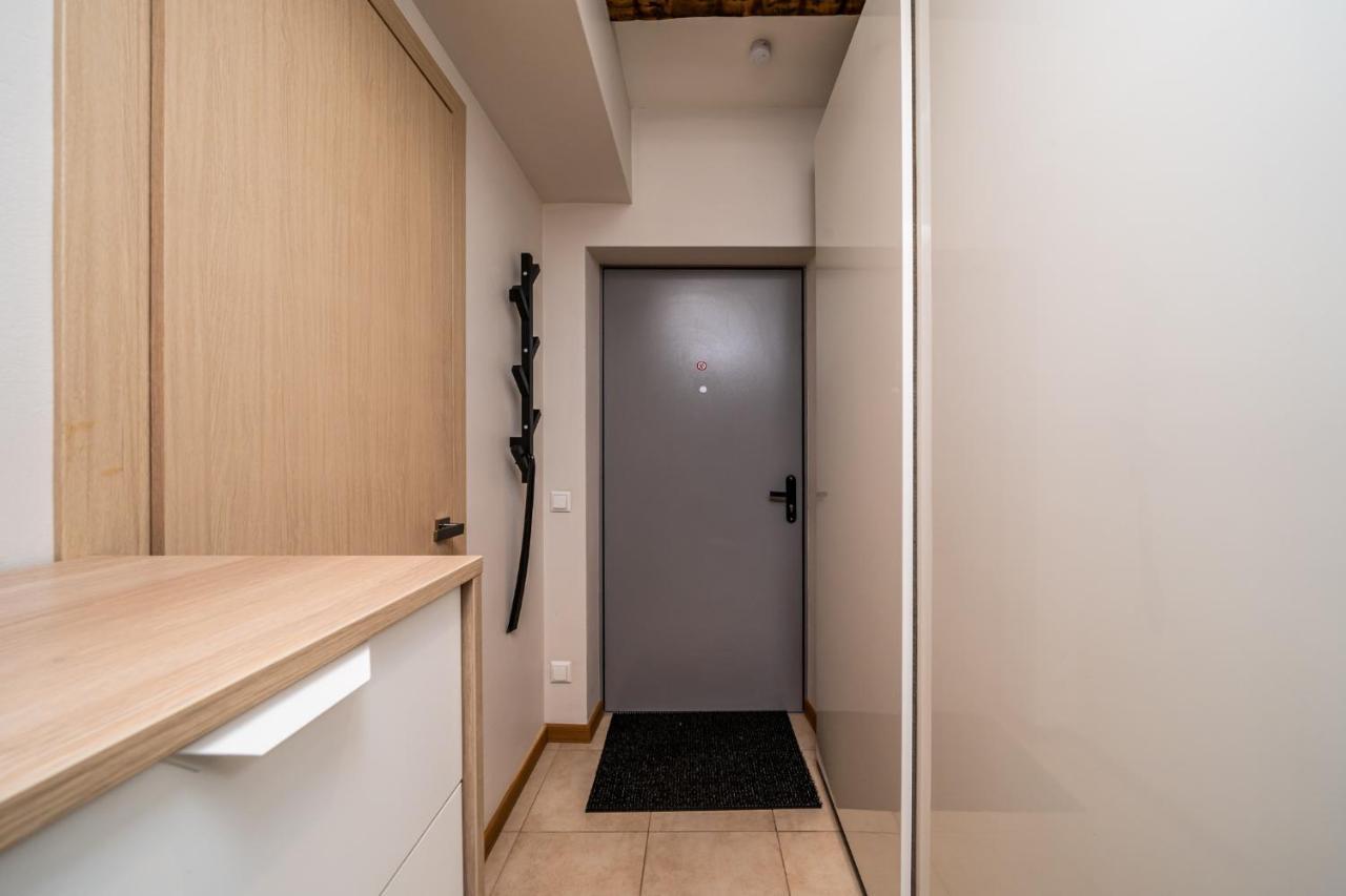 Trendy Top-Floor Stay In Heart Of Riga, Near Bars & Culture Bagian luar foto